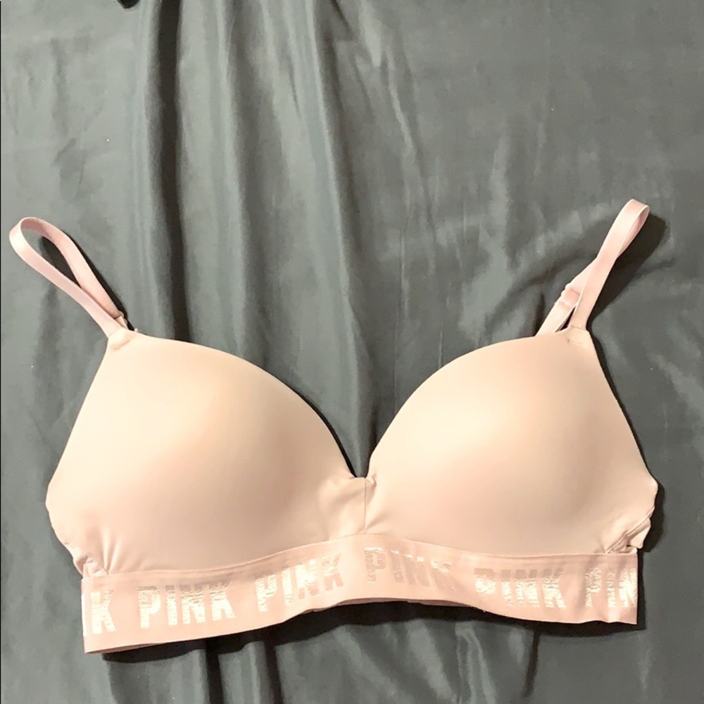 Victoria’s Secret Wear Everywhere Wireless Bra